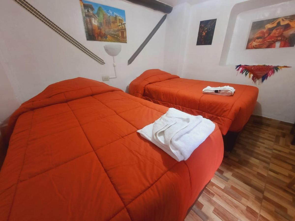 Hostal Raymi Ollantaytambo Esterno foto